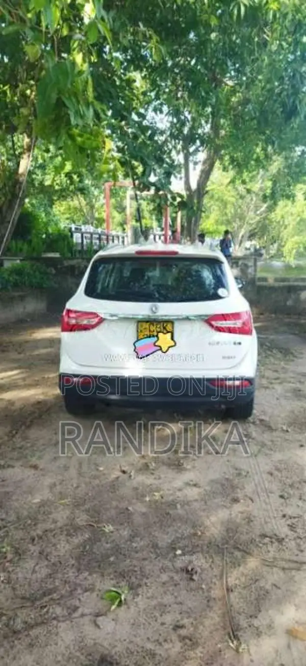 DFSK Glory 580 2020 SUV (Used)