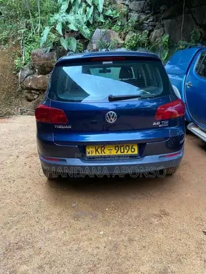 Volkswagen Tiguan 2012 SUV (Used)