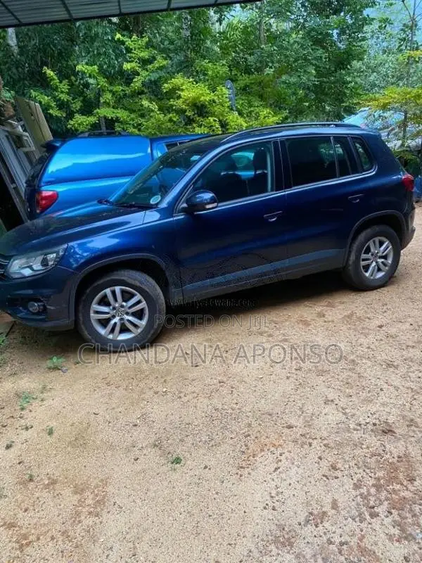 Volkswagen Tiguan 2012 SUV (Used)