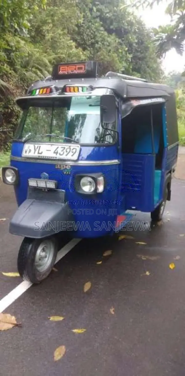 Piaggio Ape 2011 Three Wheel (Used)