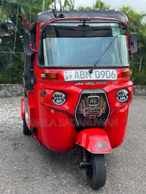 Bajaj RE 2016 Three Wheel (Used)