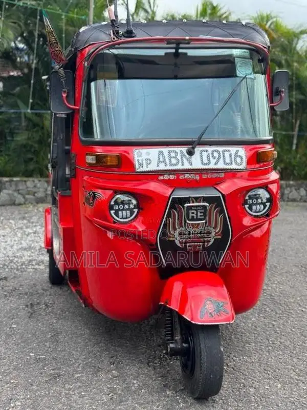 Bajaj RE 2016 Three Wheel (Used)