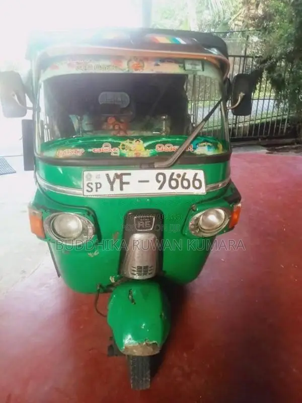 Bajaj RE 2010 Three Wheel (Used)
