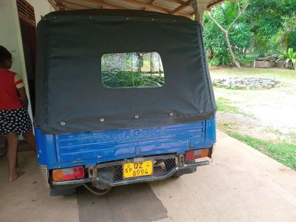 Piaggio Ape 2010 Three Wheel (Used)