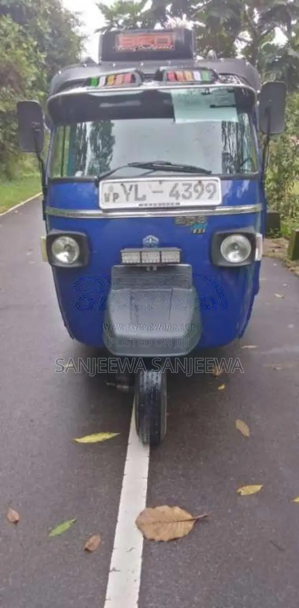 Piaggio Ape 2011 Three Wheel (Used)