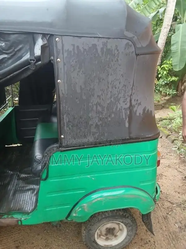 Bajaj RE 2008 Three Wheel (Used)