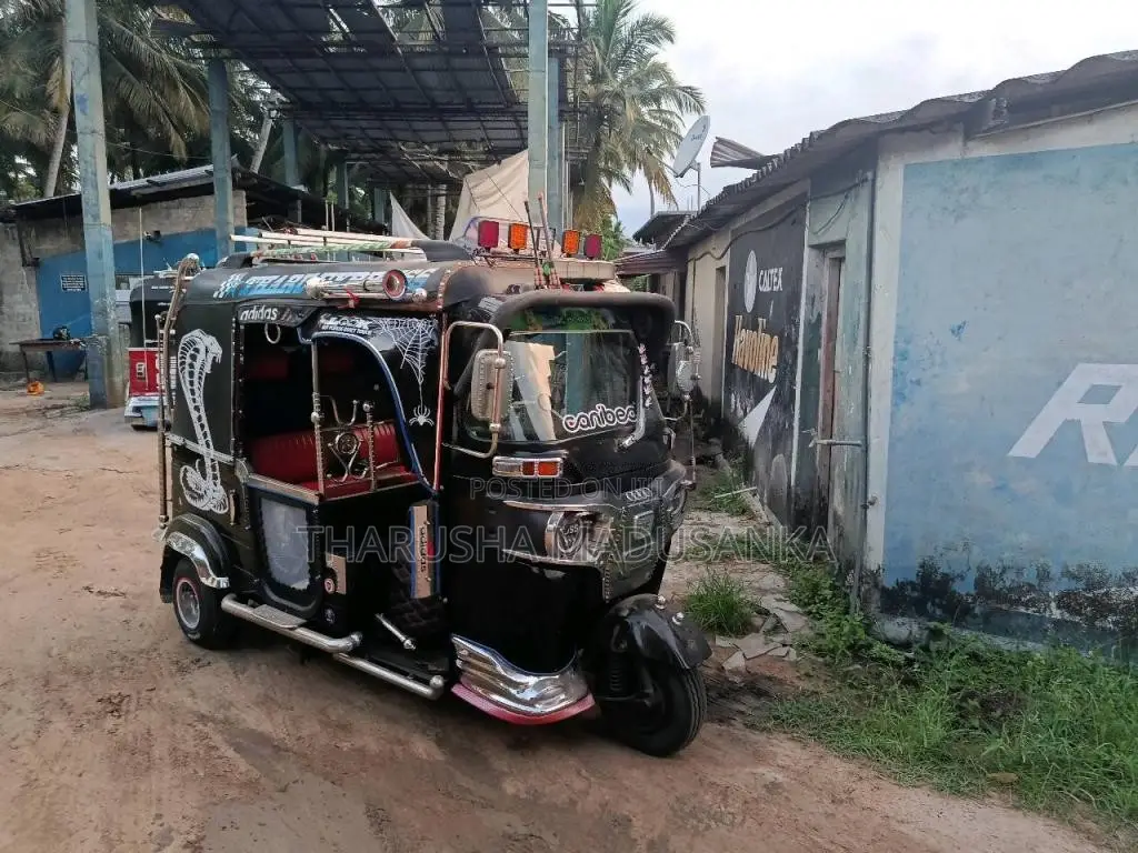 Bajaj RE 2015 Three Wheel (Used)