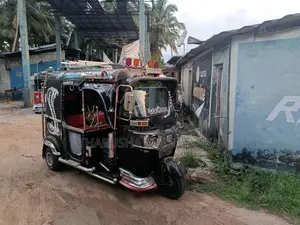 Bajaj RE 2015 Three Wheel (Used)