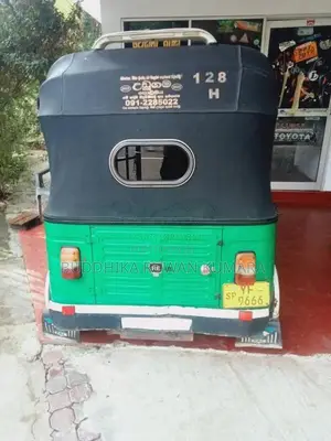 Bajaj RE 2010 Three Wheel (Used)