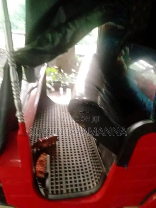 Bajaj RE 2006 Three Wheel (Used)