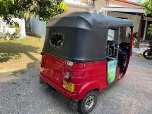 Bajaj RE 2015 Three Wheel (Used)