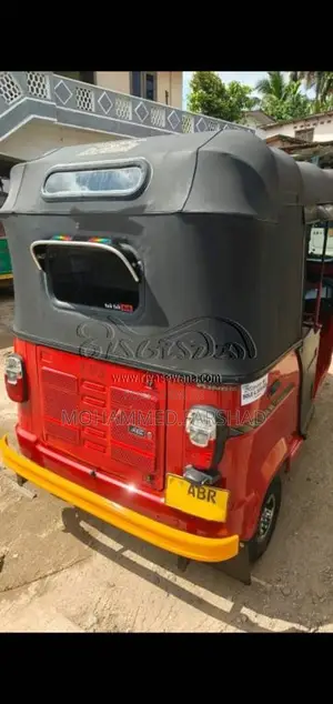 TVS King 2018 Three Wheel (Used)