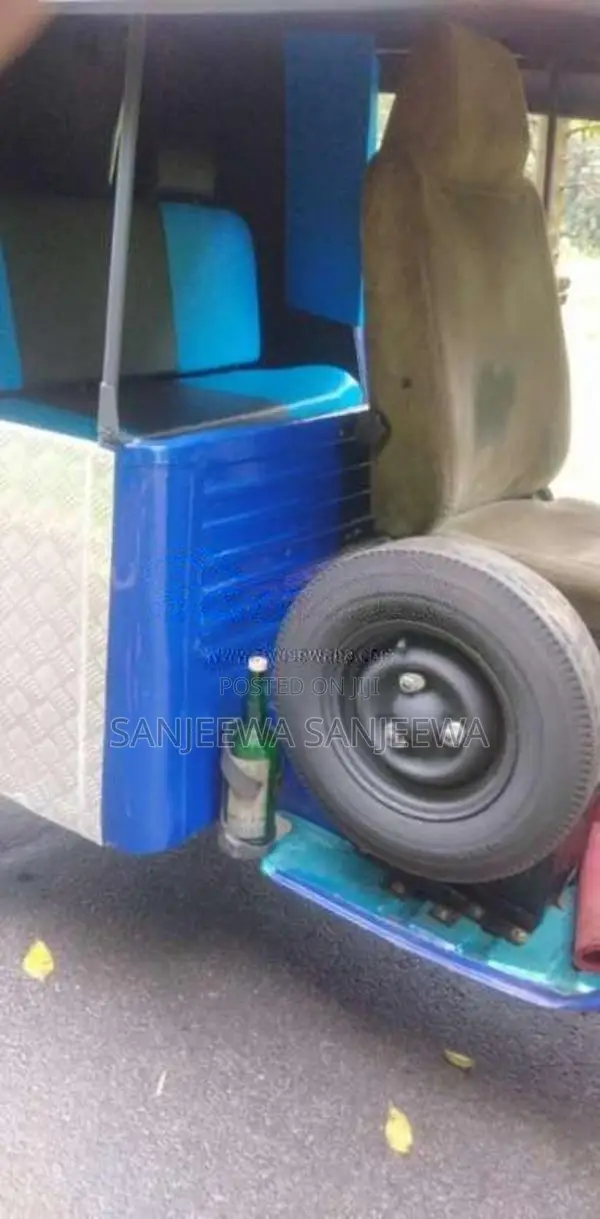 Piaggio Ape 2011 Three Wheel (Used)