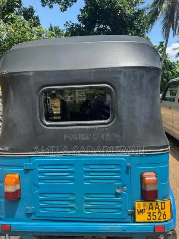 Bajaj Re 2012 Three Wheel (Used)