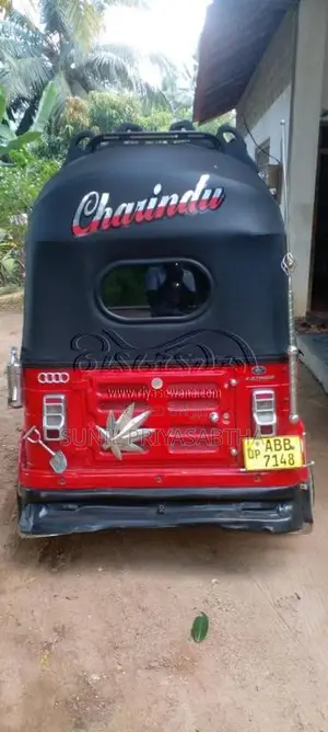 Bajaj RE 2015 Three Wheel (Used)
