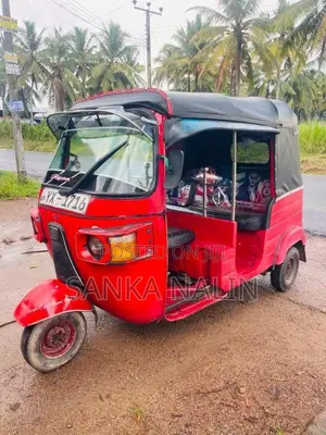 Bajaj RE 2011 Three Wheel (Used)