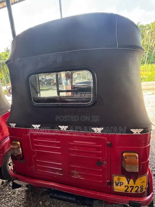 Bajaj RE 2012 Three Wheel (Used)