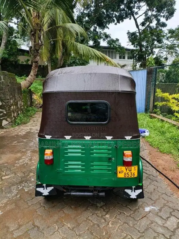 Bajaj RE 2012 Three Wheel (Used)