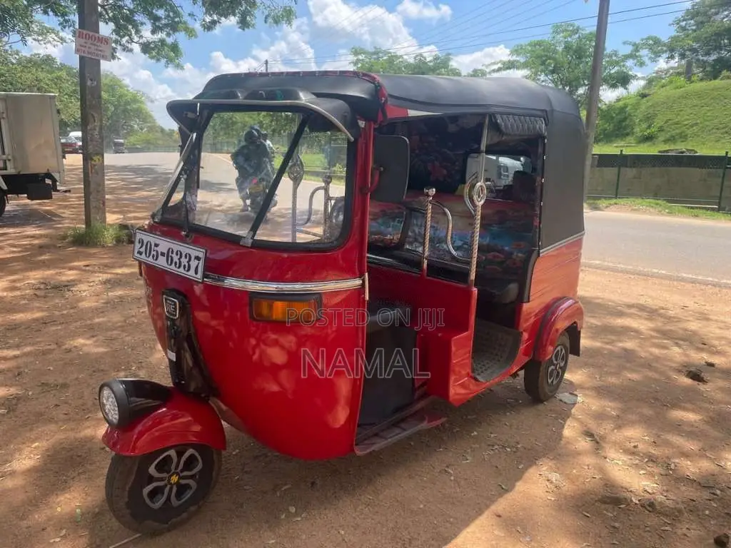Bajaj 2 Stroke 1998 Three Wheel (Used)