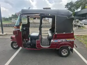 Bajaj 4 Stroke 2015 Three Wheel (Used)