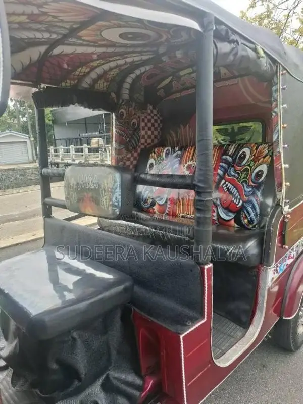 Bajaj 4 Stroke 2015 Three Wheel (Used)