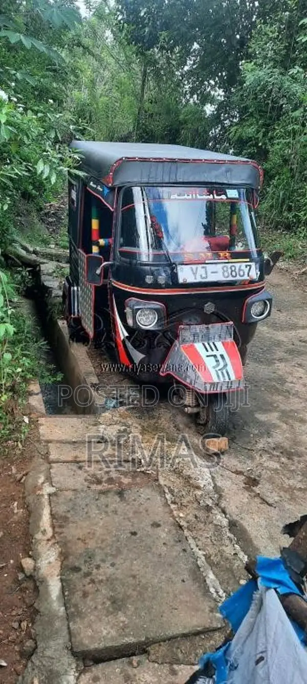 Piaggio Ape City 2012 Three Wheel (Used)