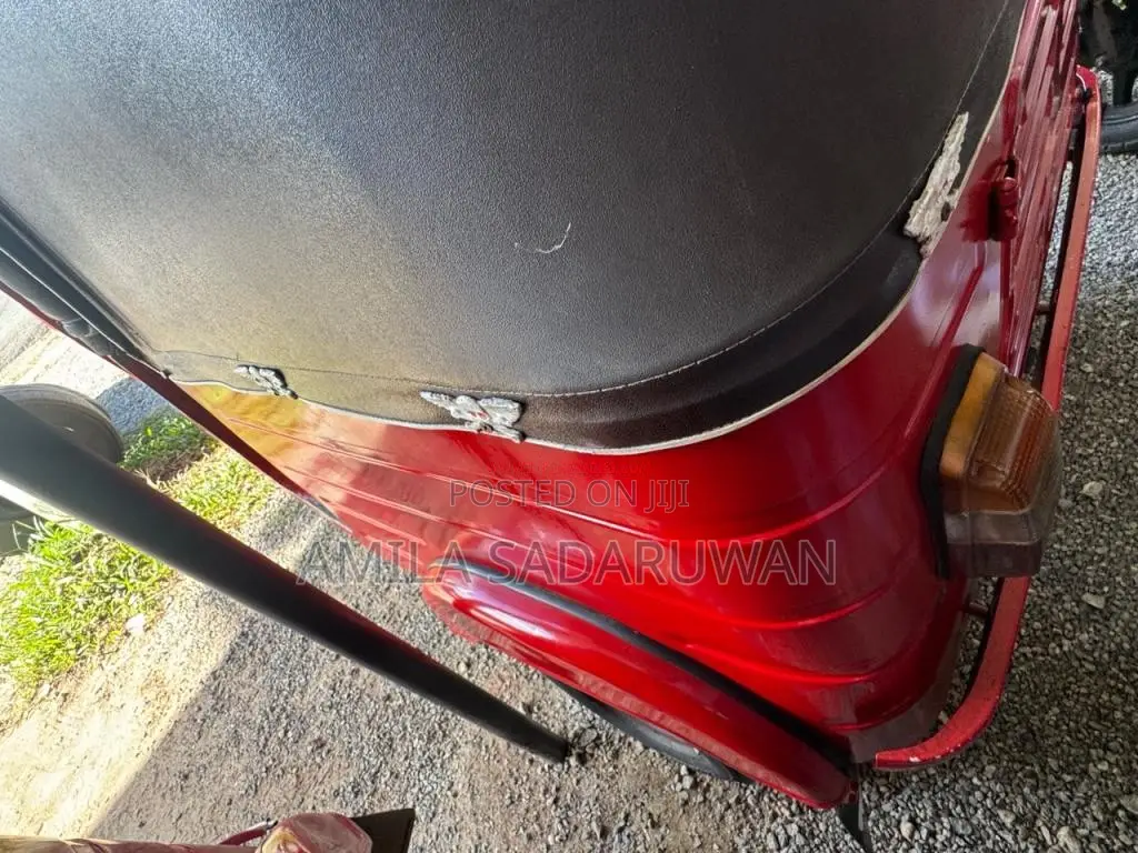 Bajaj RE 2012 Three Wheel (Used)