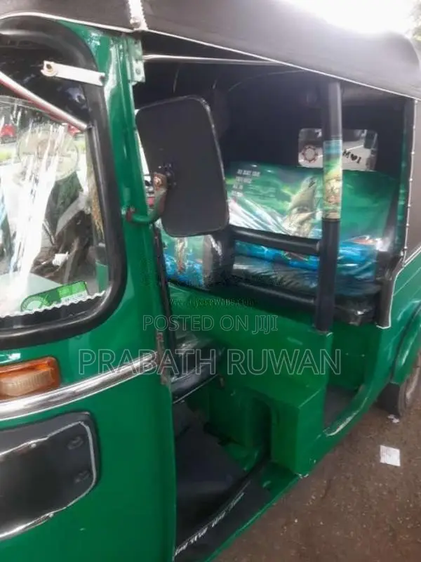 Bajaj RE 2015 Three Wheel (Used)