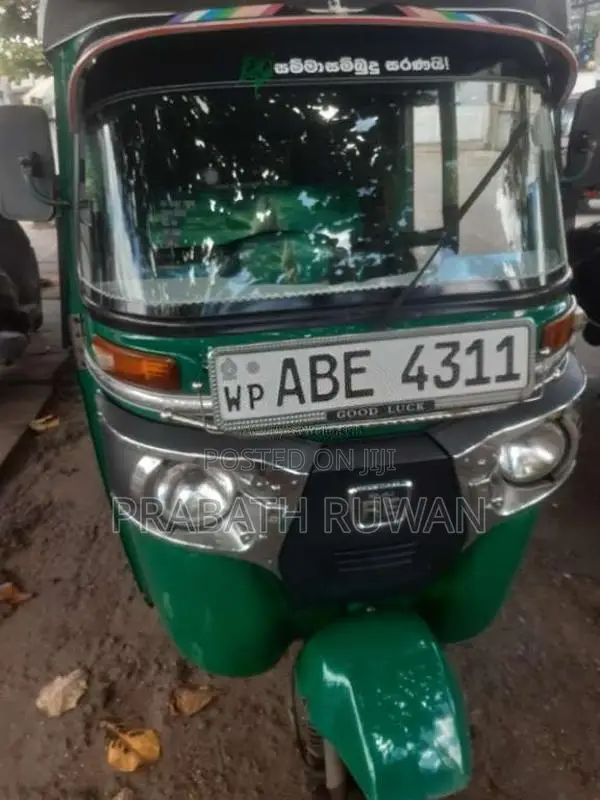 Bajaj RE 2015 Three Wheel (Used)