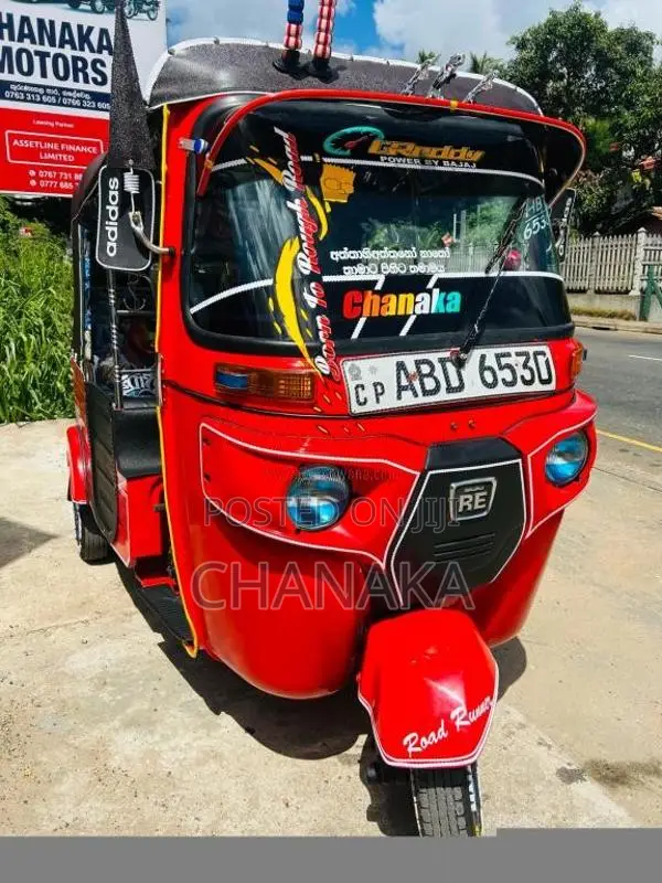 Bajaj 4 Stroke 2015 Three Wheel (Used)