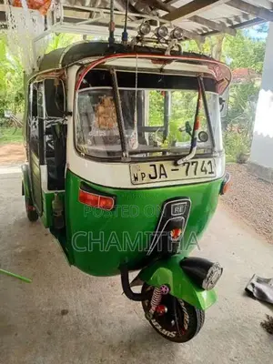 Bajaj RE 2002 Three Wheel (Used)