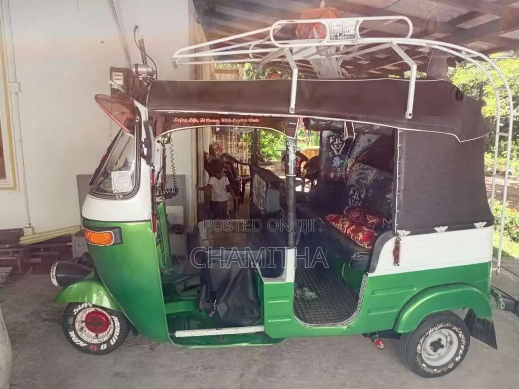 Bajaj RE 2002 Three Wheel (Used)