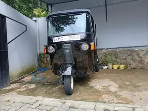 Bajaj RE 2010 Three Wheel (Used)