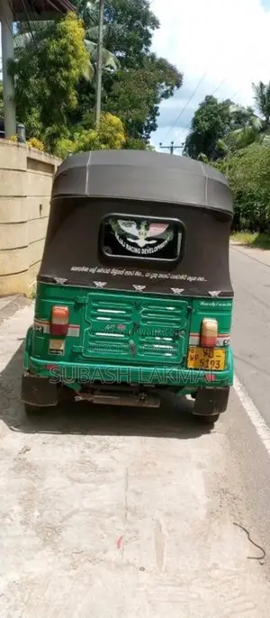 Bajaj Re 2010 Three Wheel (Used)