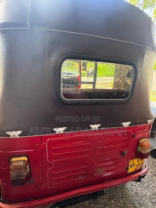 Bajaj RE 2012 Three Wheel (Used)