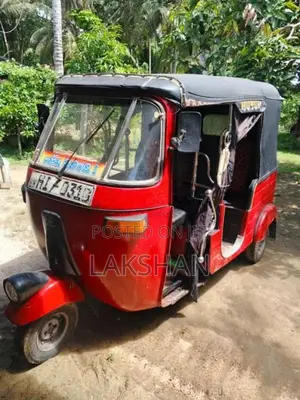 Bajaj 2 Stroke 2003 Three Wheel (Used)