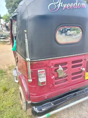 Bajaj RE 2014 Three Wheel (Used)