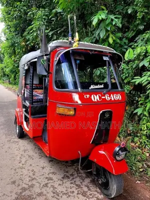 Bajaj RE 2005 Three Wheel (Used)