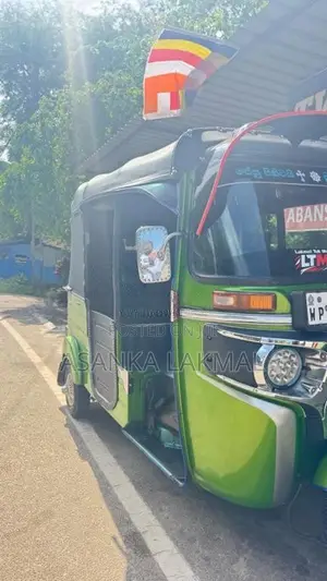 Bajaj RE 2015 Three Wheel (Used)
