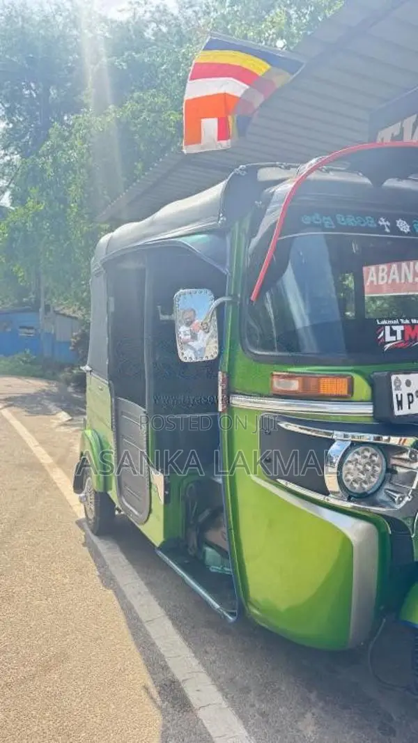 Bajaj RE 2015 Three Wheel (Used)
