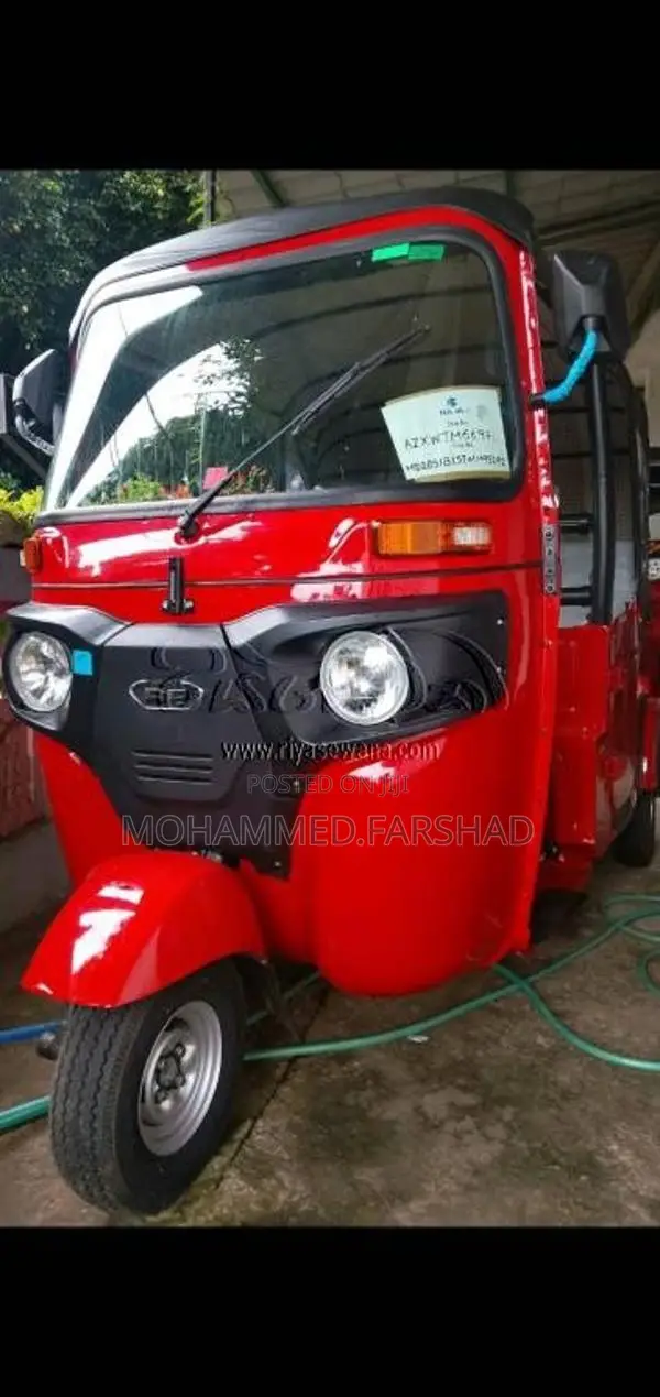 Bajaj RE 2026 Three Wheel (Used)