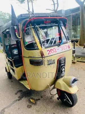Bajaj 2 Stroke 1999 Three Wheel (Used)