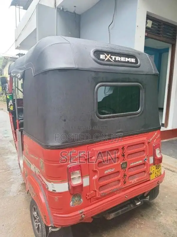 Bajaj RE 4 Stroke 2016 Three Wheel (Used)