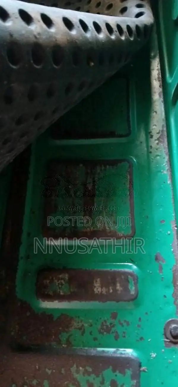 Bajaj 4 Stroke 2016 Three Wheel (Used)