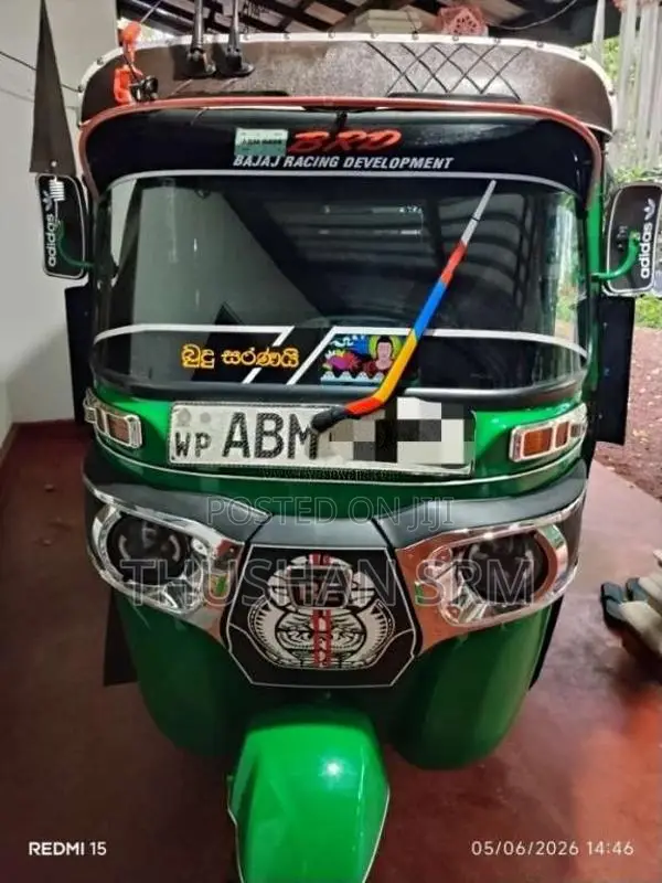 Bajaj RE 2016 Three Wheel (Used)