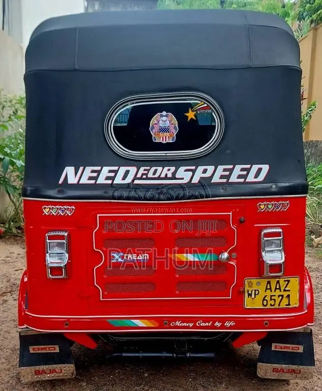 Bajaj RE 2015 Three Wheel (Used)
