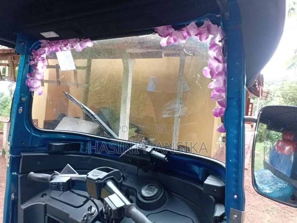 Bajaj RE 2015 Three Wheel (Used)