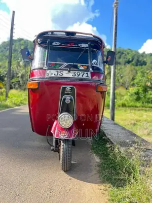 Bajaj RE 2 Stroke 2005 Three Wheel (Used)