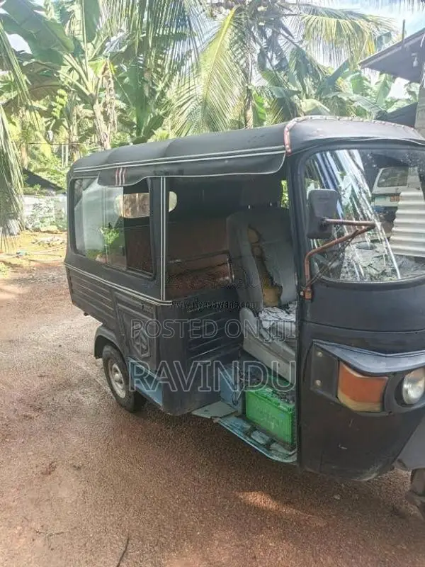 Piaggio Ape 2013 Three Wheel (Used)