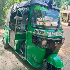 Bajaj RE 2015 Three Wheel (Used)
